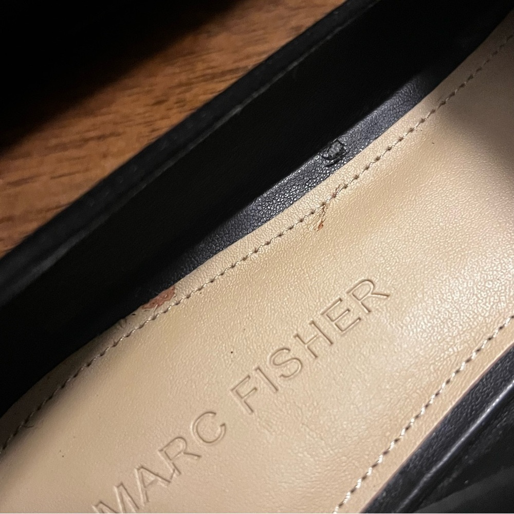 Marc Fisher Kneel Velvet Faux Pearl Point Loafer 7.5 - Picture 8 of 13